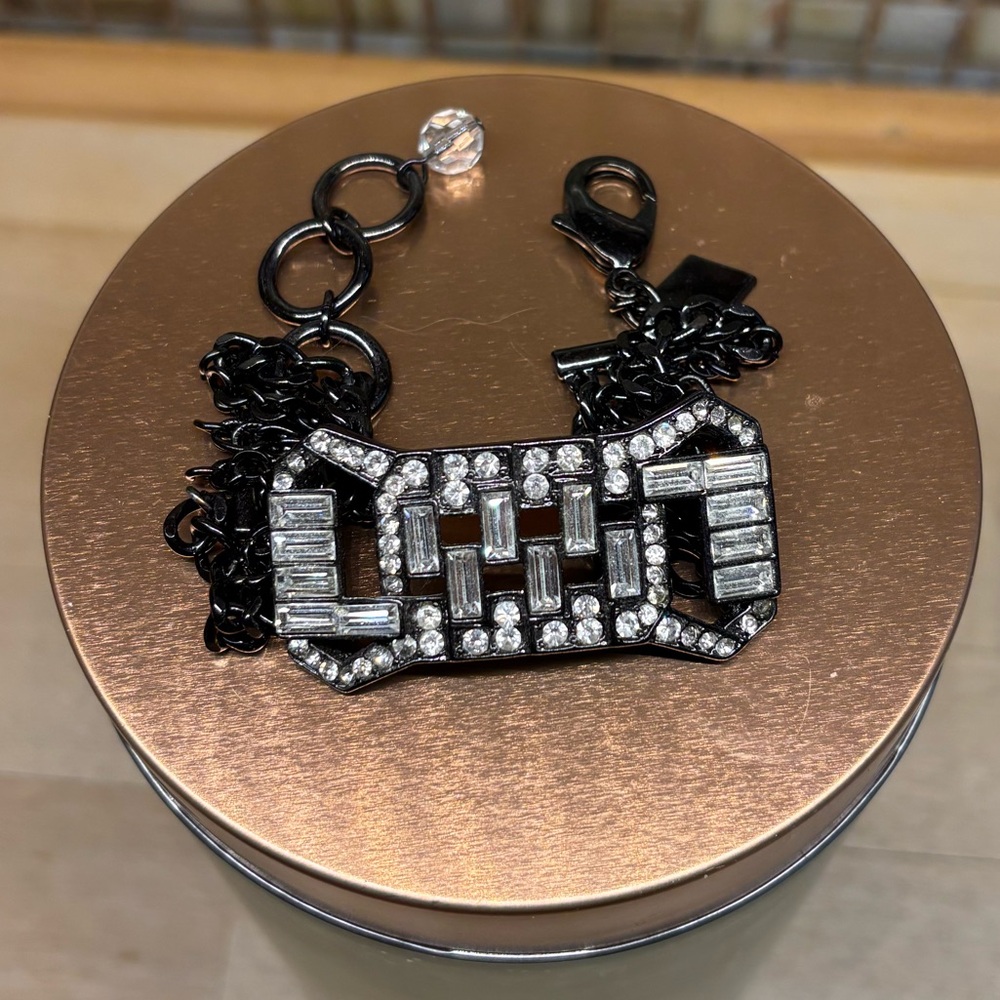 Elegant Black and Silver Bracelet